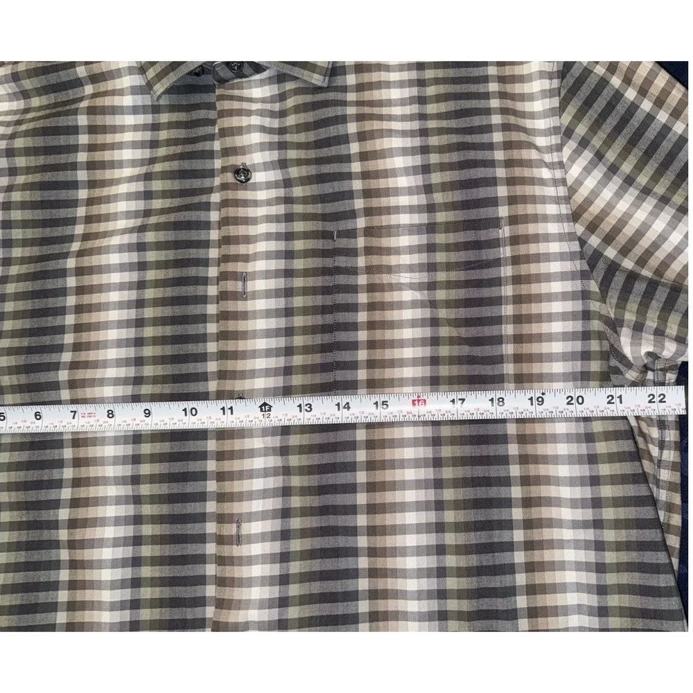 Tommy Bahama Mens Green Tan Striped Shirt Size L Date Night Casual Dancing Club